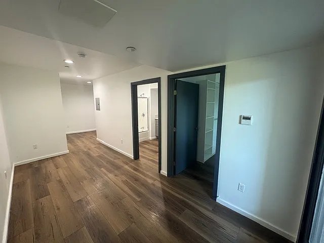 325 N Fickett St — Photo 16