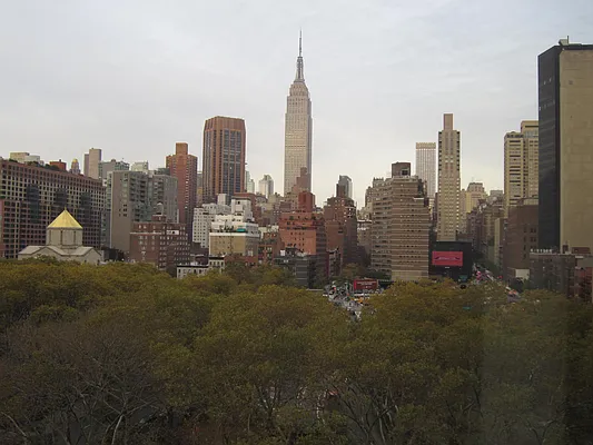 Sold by Noble Realty | media 2