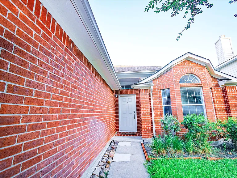 3111 Myrtle Ranch Dr — Photo 4