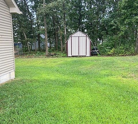 3rd image of 404 Mosel Way