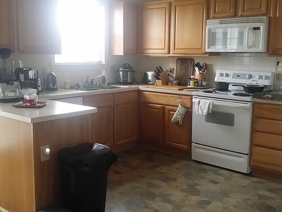 2nd image of 2327 Cottonwood Ct