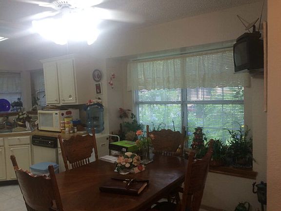 3rd image of 1525 Alta Mesa Blvd