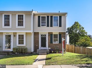 8700 Calvert Cliff Ct, Lorton, VA 22079