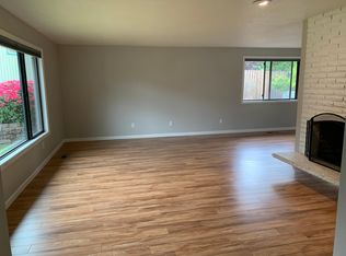 2444 Donegal Ct, West Linn, OR 97068