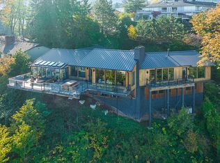 1009 SW Rivington Dr, Portland, OR 97201