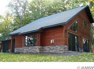 810 E Lake Dr, Shell Lake, WI 54871