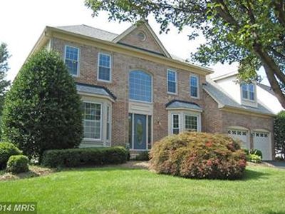 2472 Iron Forge Rd, Herndon, VA, 20171