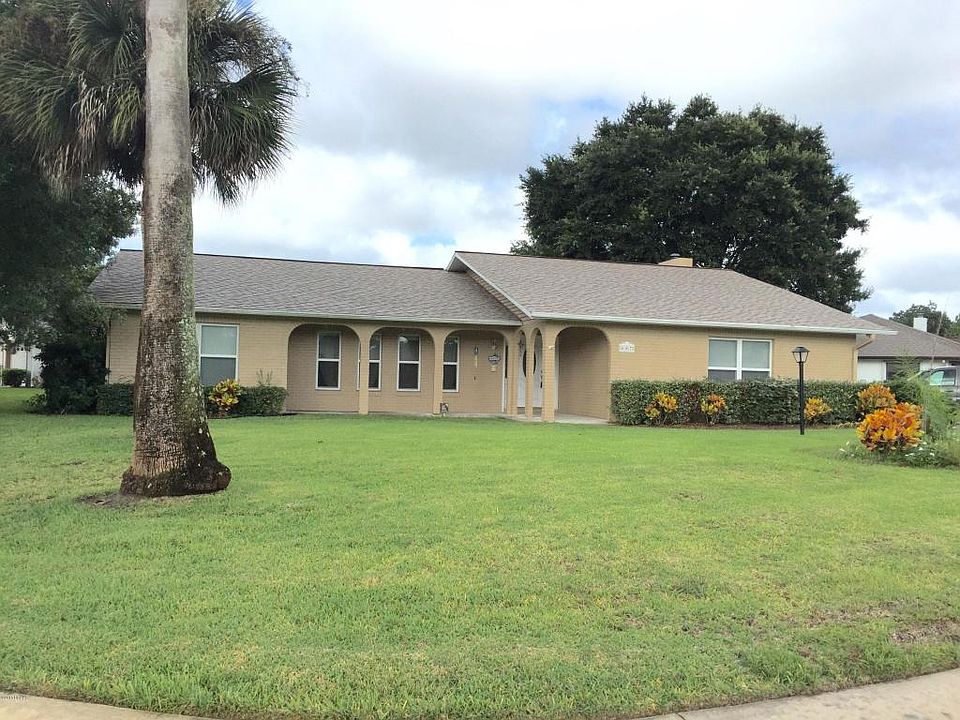 1st image of 807 Mockingbird Dr