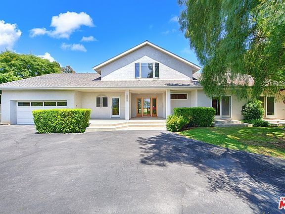 2nd image of 20777 Big Rock Dr