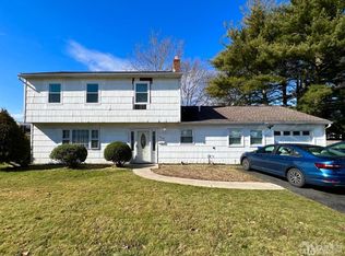 206 Ravine Dr, Matawan, NJ 07747