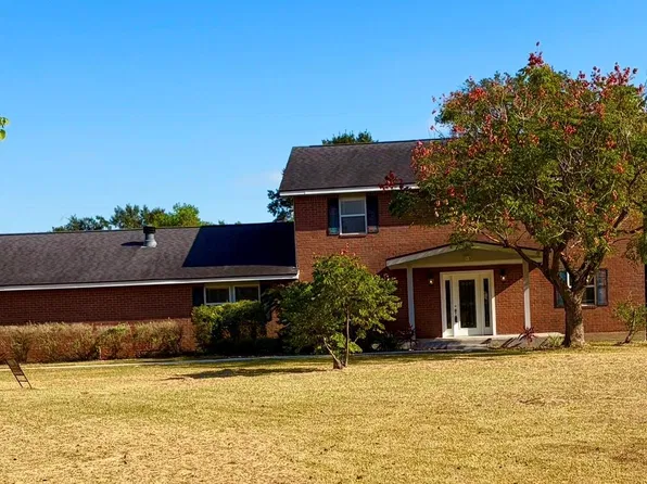 12421 Roy Rd #105, Brookside Village, TX 77581