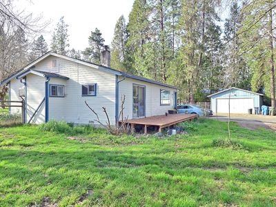 3614 New Hope Rd, Grants Pass, OR, 97527