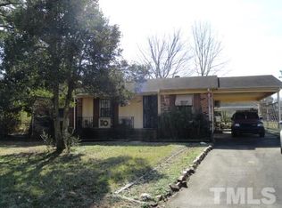 2206 Wyman Pl, Durham, NC 27707