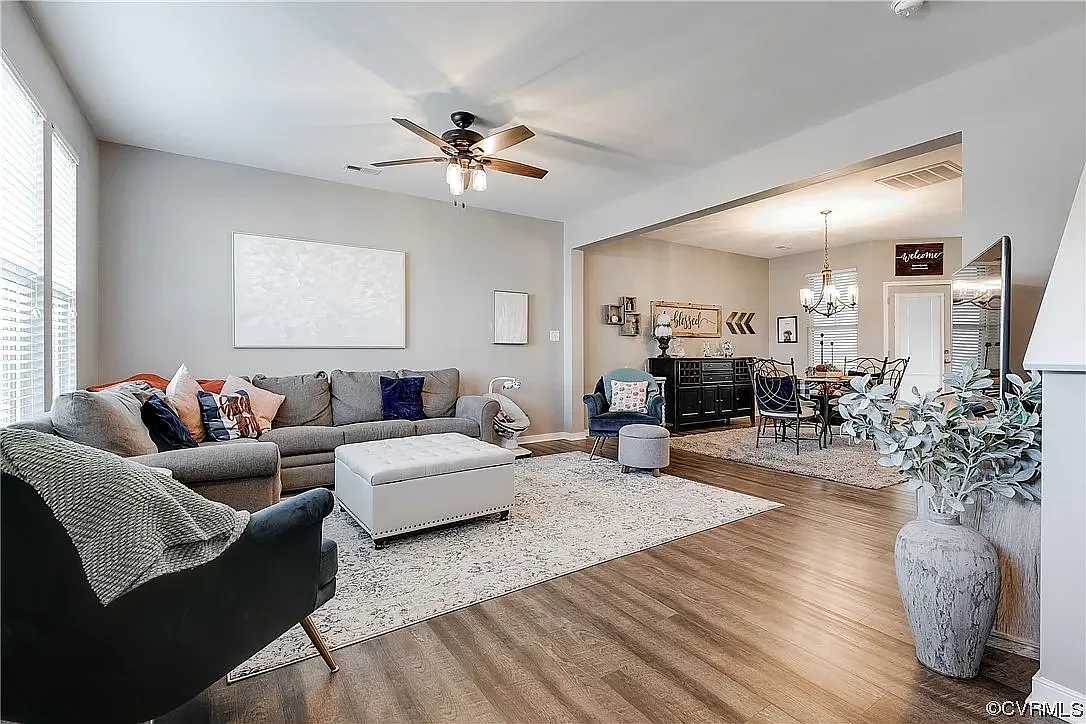3 bed, 1525 sqft, $2,400 — Photo 4