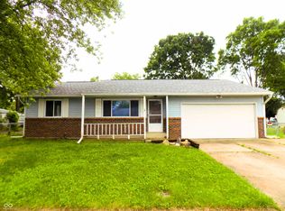 8609 Stonewall Dr, Indianapolis, IN