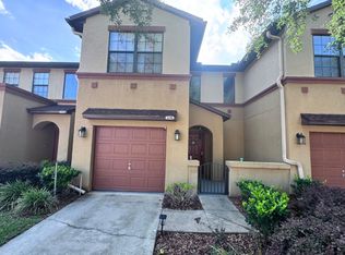 5216 Brighton Park Ln, Jacksonville, FL 32210
