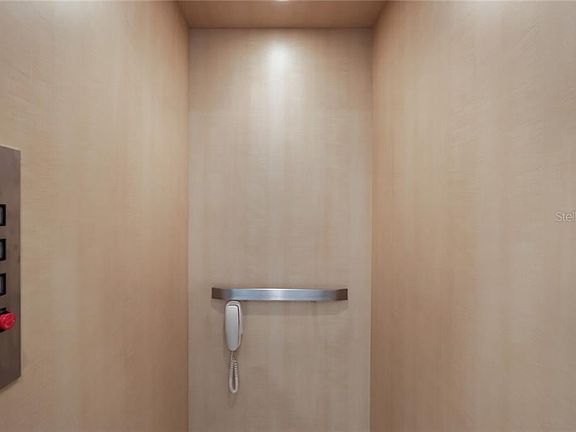 3rd image of 5219 Parisienne Pl #202