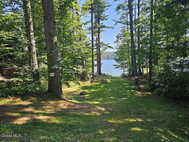 5th image of 1943 N Shore Road