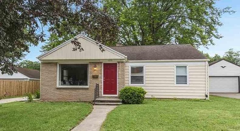 1st image of 1255 Hickory Hill Dr