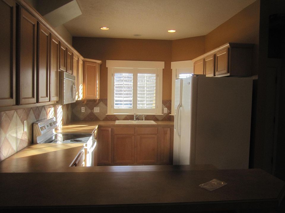2nd image of 6460 W Battlement Dr