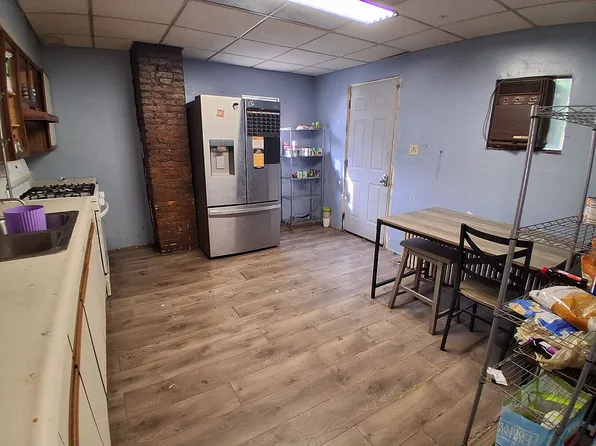 2300 Spring Garden Ave, Pittsburgh, PA 15212