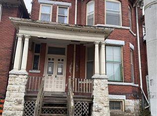 105 Wellington St S, Hamilton, ON