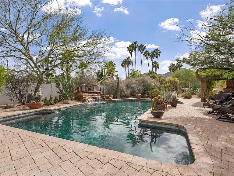 6717 E Solano Dr — Photo 103