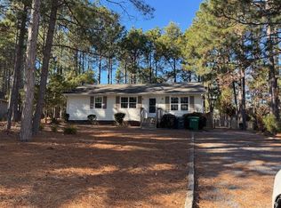 7 Saunders Ln, Pinehurst, NC 28374