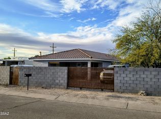 2718 W Carnauba St, Tucson, AZ 85705