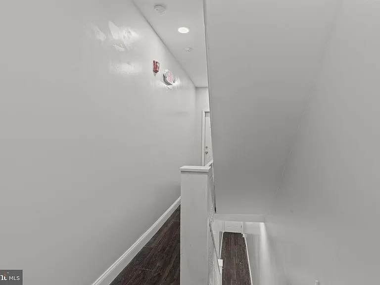 5237 Chester Ave #2 — Photo 14
