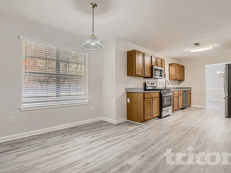 141 Wood Way — Photo 9