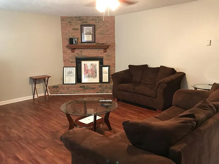 20 Live Oak Pl — Photo 9