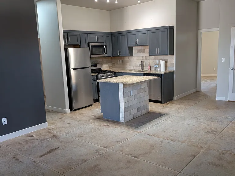 14203 Earl Chokiski Ave — Photo 3