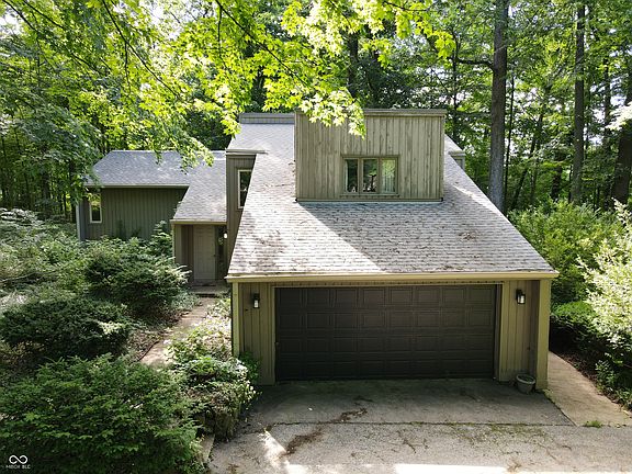 3rd image of 6553 Lake Forest Dr