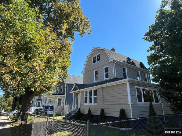 105 Brinkerhoff Street, Ridgefield Park, NJ 07660