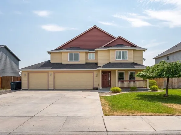 544 S Glenmoor Dr, Moses Lake, WA 98837