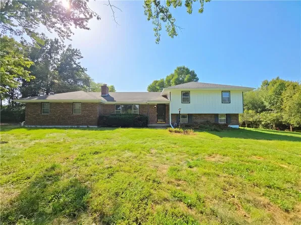 29397 Highway U #18, Sedalia, MO 65301
