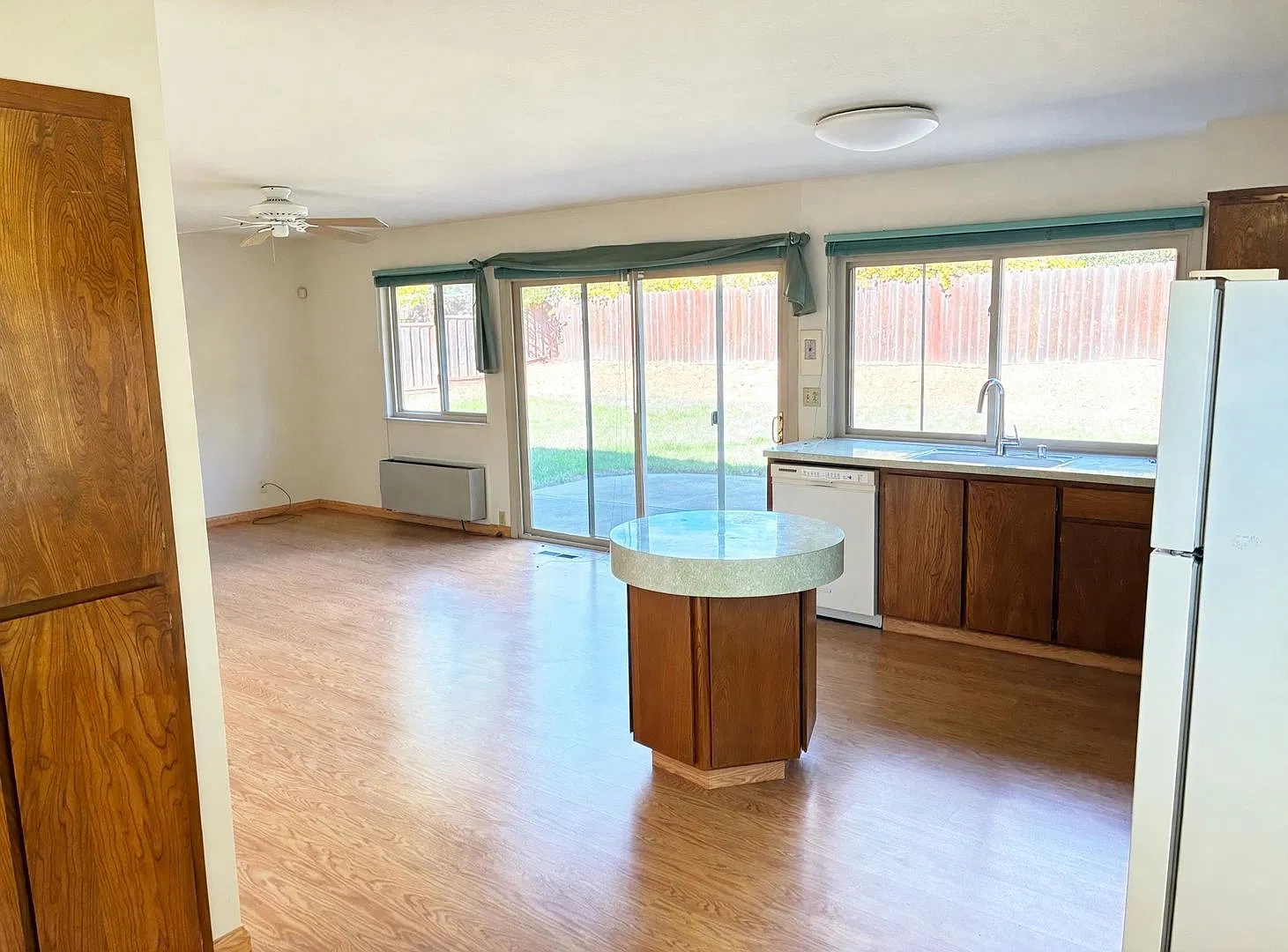 Comfortable Single-Story Home in Established Livermore Neighborhood — Photo 4