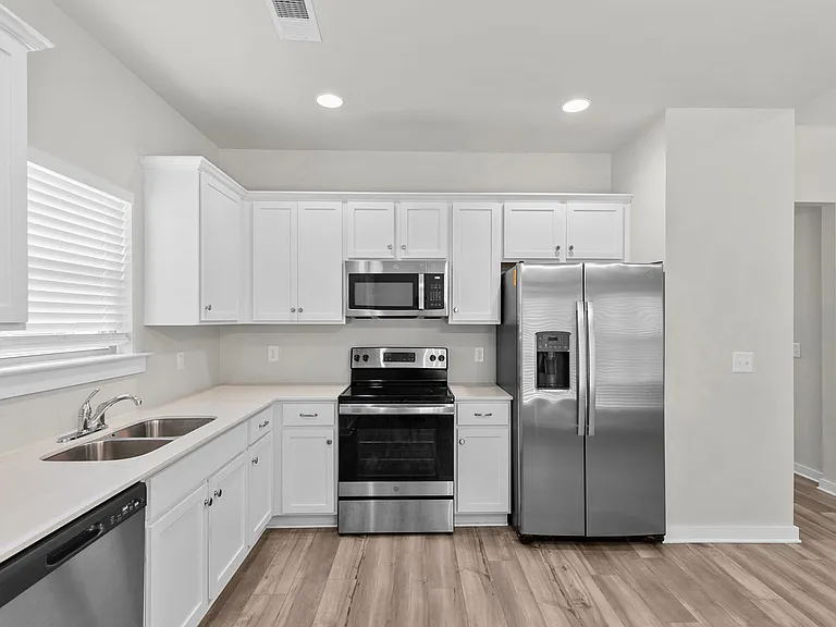 275 Avalon Way — Photo 12