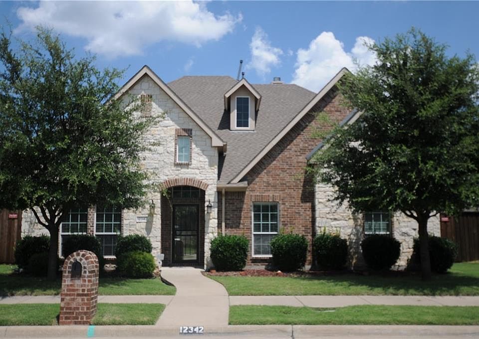 1st image of 12342 Pond Cypress Ln