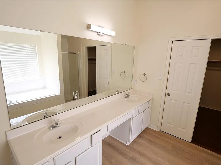 23822 Hopewell Dr — Photo 24