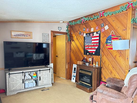 3rd image of 943 Township Road 1104