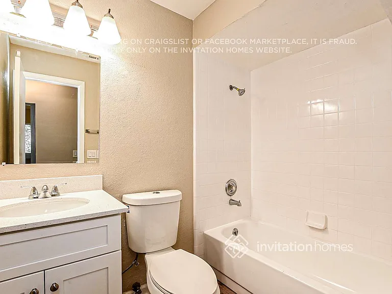 1567 Naples Cir — Photo 14