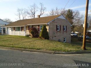 2003 3rd St, Staunton, VA 24401