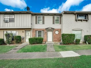 26 W Creek Ln #2, Grand Prairie, TX 75052