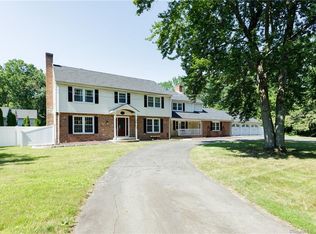 54 Glenn Dr, Southington, CT 06489