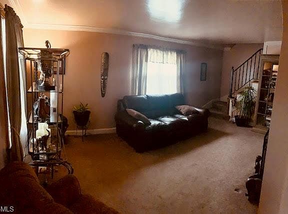 3rd image of 26 McArthur Dr