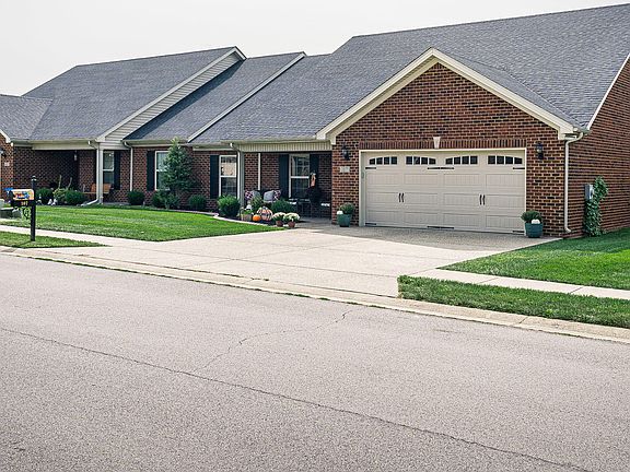 4th image of 107 Dogwood Villa Dr