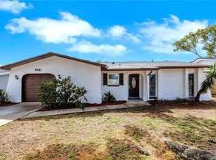 948 Wicks Dr, Palm Harbor, FL 34684