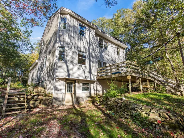 5 Whispering Pines, Freeport, ME 04032